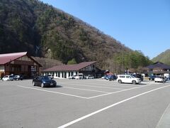 帰りのバスの時間まで余裕があったので、道の駅尾瀬檜枝岐で食事と温泉。