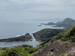 ここから海の景色を見ると叶うという文字が見えるのです。
写真では上手く撮れなかったけど　大満足の寄り道。
さあ　ここから一気に高千穂を目指します。
ICに向かう途中　海の駅ほそしまという所を発見。
寄ってみたかったけど、晴れている今日中に高千穂峡へ行きたかったので我慢。