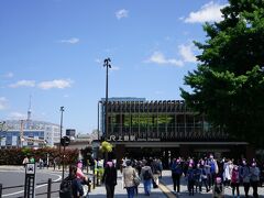国立西洋美術館でランチ後、上野を離れます。
