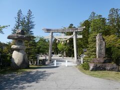 次に訪れたのは高瀬神社。越中国の一宮です。