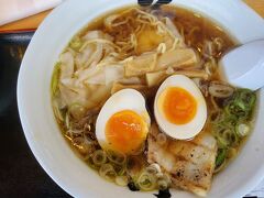 昼食は花鳥風月のラーメンを
　　美味しかった～