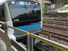 地元東十条駅は、5時50分発の京浜東北線北行に乗車。