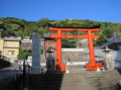 八坂神社にやってきました。

もちろん京都の祇園にある八坂神社が総本社で、こちらは分社ということになります。

