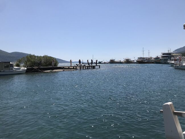 Azmak川ボートツアー