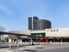 バス乗って函館駅9時 到着。

昔の面影ナッシング～
あたらしー

こんなんじゃなかったぞ。
ボーニ森屋はどこ?