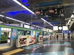 浜松町駅からのモノレールも始発列車。