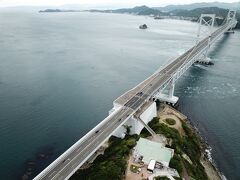 淡路島から大鳴門橋を渡って、四国に渡ります。
