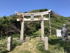 志賀海神社。中には入らず。