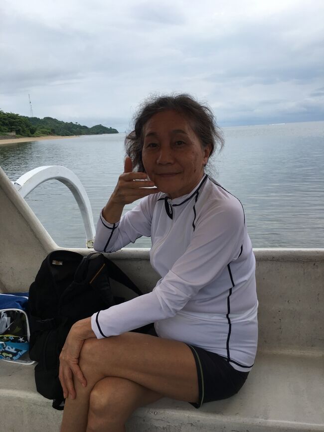 向かいの島へ。