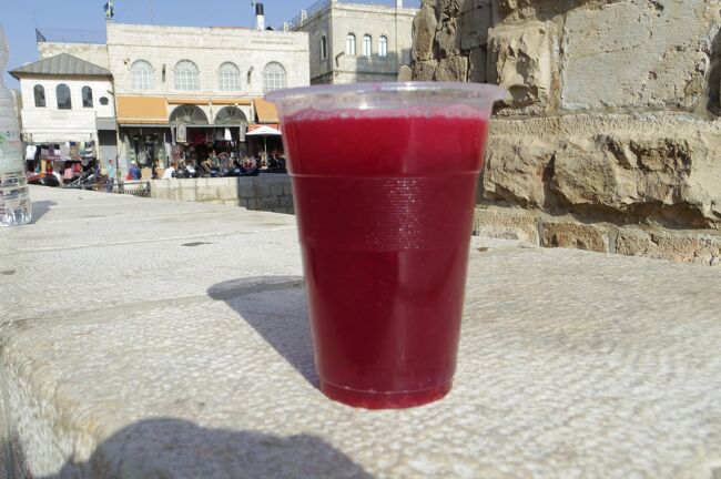 最後にもう一度ザクロジュース。<br />イスラエルのザクロジュースはお腹も大丈夫でした！