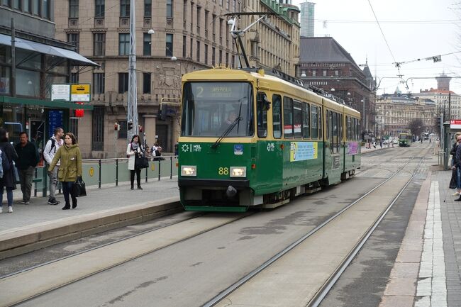2日目はトラムに乗ってエテラ港へ