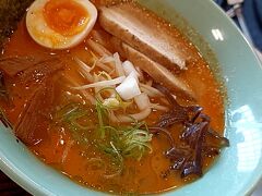 北海道ファースト飯はラーメンです。

蝦夷麺 四の五の言わず
https://g.page/45iwazu?share
