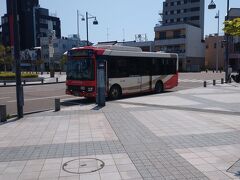 バスで小松駅に移動