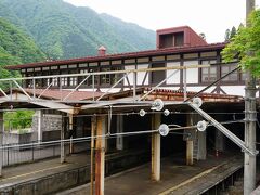 富山地方鉄道の「立山駅」には午前9時に到着しました。