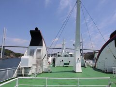 九州商船には、長崎市・佐世保市と五島列島を結ぶ航路があります。
奈良尾港から長崎港に向かいました。