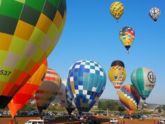 ※佐久バルーンフェスティバル

青い空にカラフルな熱気球たち、とっても絵になるよね～＾▽＾