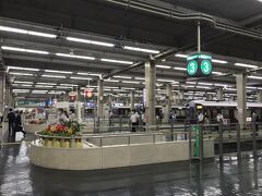 大好き終着駅阪急の大阪梅田
９本が並ぶ壮観な駅