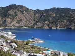 午後　半日バスツアー。

三日月山展望台→宮之浜海岸→長崎展望台→旭平展望台→亜熱帯農業センター→扇浦海岸

お天気に恵まれて、ものすごく海の色がきれいで、感動のしっぱなしでした。

