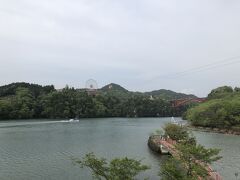 時間に余裕があるので、岩村から中津川へまっすぐ向かわず、恵那を経由することにしました。
まずは、恵那峡に寄ってみました。