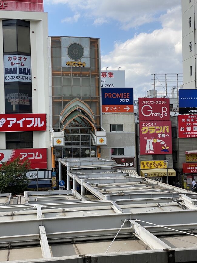 外国人が悶絶する日本のサブカル発祥の地 中野ブロードウェイ まんだらけ に 自分の中の 情報更新に参る 中野ブロードウェイ 中野区 中野 東京 の旅行記 ブログ By コタ Kota １号さん フォートラベル