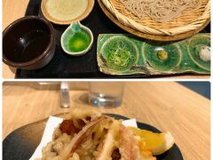 ざる蕎麦とイカのゲソの天ぷら。　Simple is Best!っていう感じのお味で、お上品で美味しかったです。　それでいて、そこまで高くなかったのも嬉しい。　

お腹は結構空いていたのですが、そこまでがっつり食べなかった理由は・・・