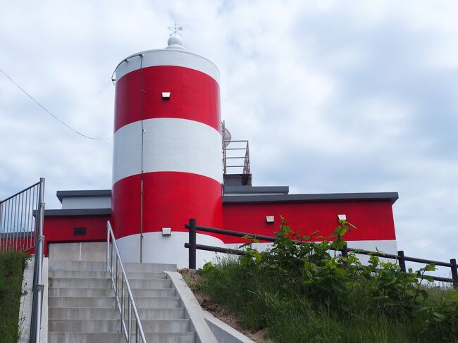 日和山灯台　1883年（明治15年）初点灯<br />映画「喜びも悲しみも幾年月」のロケに使われました。