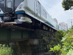 伊豆箱根鉄道が通過しました。