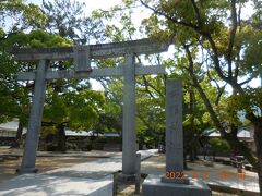 朝一で松陰神社に来ました。