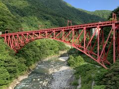 次はやまびこ遊歩道を歩きます
山彦橋からトロッコ列車が通る新山彦橋を写真に収めることが出来ます
走っているところ撮りたかったな
