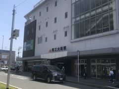 結構面倒なバス乗り継いで
福工大前駅に
ここのとこ良く利用する駅

なんで？？
市内の東の端だから
バスフリーを
フル活用してで