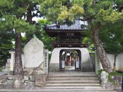 浮御堂(海門山満月寺)