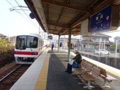 【その2-1からのつづき】

谷上駅から神戸電鉄の三田行きの電車に乗って、終点三田まで行かないで、２つ手前にある横山駅で下車。