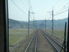 市街地を抜けると、すぐに田園風景になる。