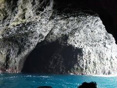 青の洞窟クルーズじゃないと来られない場所ですので、なかなか貴重な体験ができました。