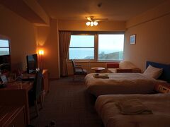 初日に宿泊したホテル日の出岬に戻ってきました。