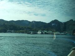 桟橋が見えてきた！乗船時間45分で宮島に到着です
