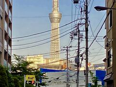 【東京スカイツリー】

現代の超高層ビル：東京スカイツリー...