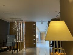 FUJIMI CAFEから１０分たらずでホテルに到着。
箱根翡翠。