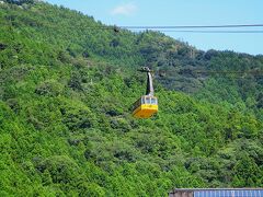 ちなみに太龍寺ロープウェイとはー。

四国八十八箇所 第二十一番札所の太龍寺までの主要交通機関になっているロープウェイ。
お寺が標高600mの山の上にあって交通は超不便。
それでこれが作られたの。