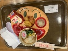 ムスメちゃんは小籠包が食べたい！！と言って「京鼎樓小館」でお子様セットを注文。