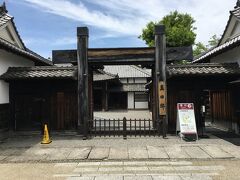 隣の真田邸を見学。