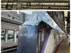 新宿駅　8時発　
あずさ5号で出発！
えきねっとから、申し込むと
トクだ値10％やチケットレス、
特急券だけなど選択できます。
Suicaに紐付けておくと当日楽々。