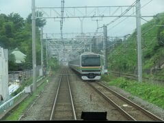 東海道線上り電車。