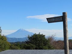開園前に着いたので、富士山を観に行きました。