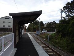 水成川駅に到着。ホームだけの簡素な駅です。番所鼻まで徒歩圏内。