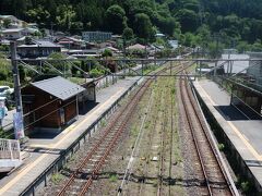 ＪＲ青梅線、古里駅からスタートです。
今日はすごく暑くなりそうです。