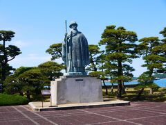 そうです、御木本島です。