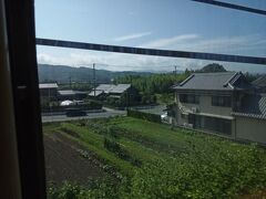 豊橋駅から飯田線に乗って、湯谷温泉を目指します。この写真は、車窓風景です。