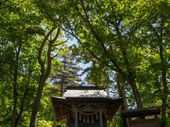 次に訪れたのは横谷渓谷。
入り口に信玄ゆかりの神社がありました。