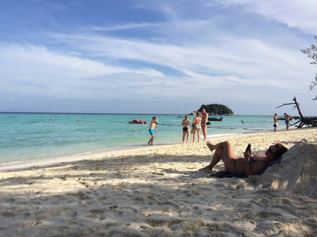 浜でのんびり、ばかり